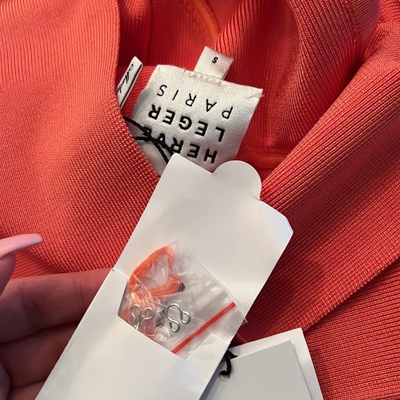 New Authentic Herve Leger one shoulder dress Small - Picture 5 of 7